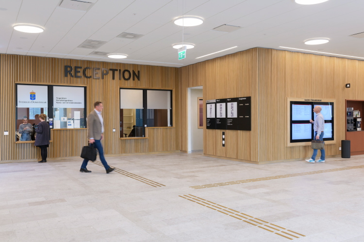 Reception i en domstol.