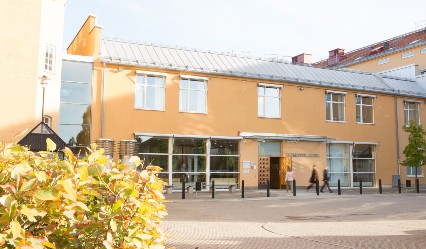Entrén till Förvaltningsrätten i Linköping