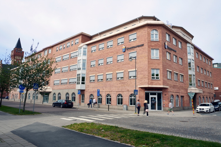 Domstolsverkets byggnad. Foto.