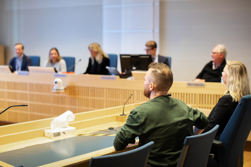 Aktörer i rättssalen