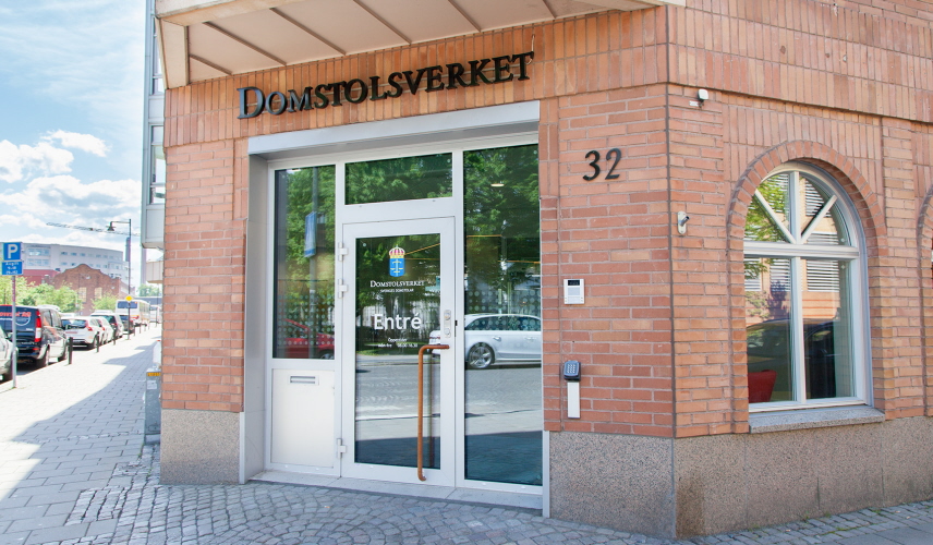 Domstolsverkets entré