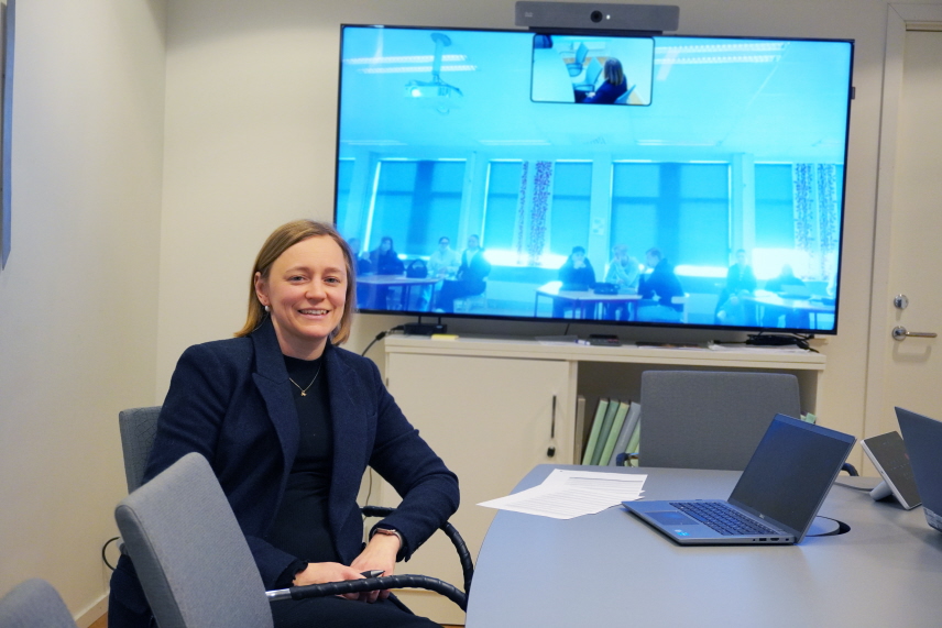 Assessor Christina Söderbäck Hedén medverkar under en digital frågestund. Foto: Fredrik Lassen