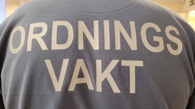 Ordningsvakt rygg