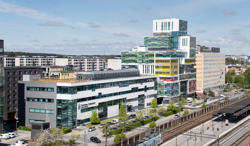 Attunda tingsrätt, Sollentuna, ny tillbyggnad.