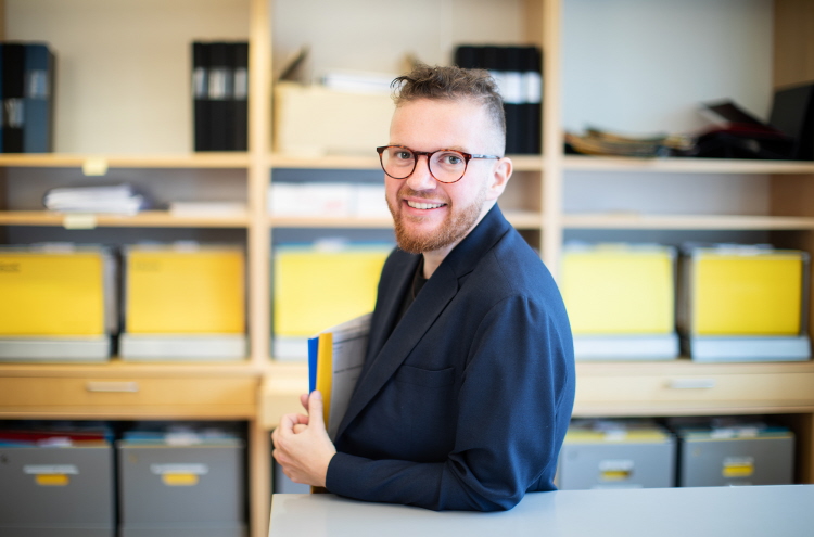 Johannes Lindblad Gullberg som står vid akter