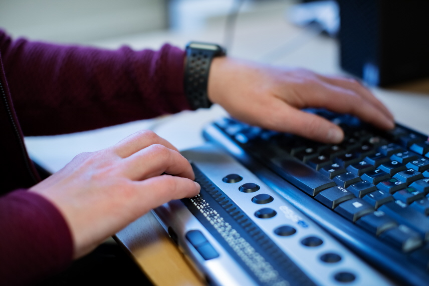 Kontakt med Sveriges Domstolar