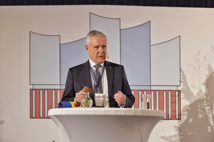 Thomas Rolén