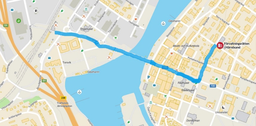 Vägbeskrivning från tågstationen i Härnösand till Förvaltningsrätten.