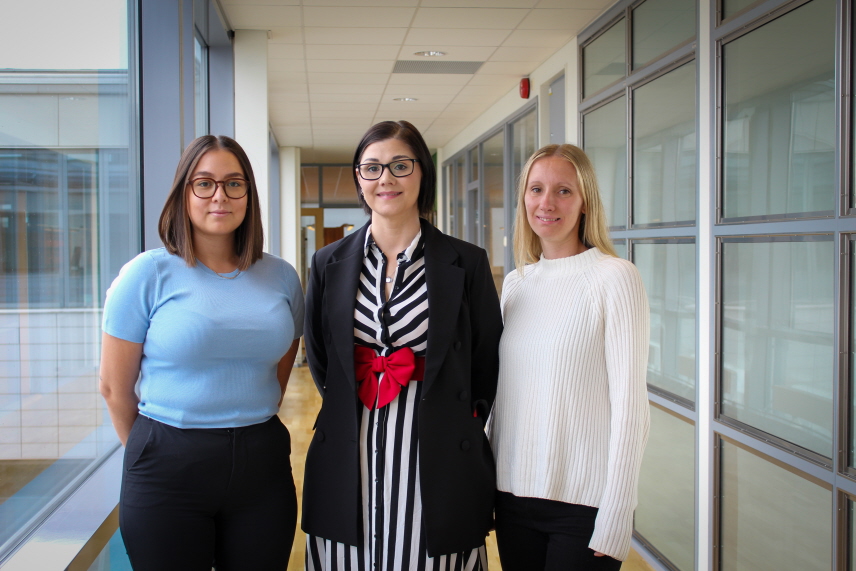 Paralegalpraktikanterna Nathalie, My och Susanna